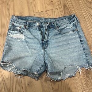 Women’s American Eagle strigid shorts